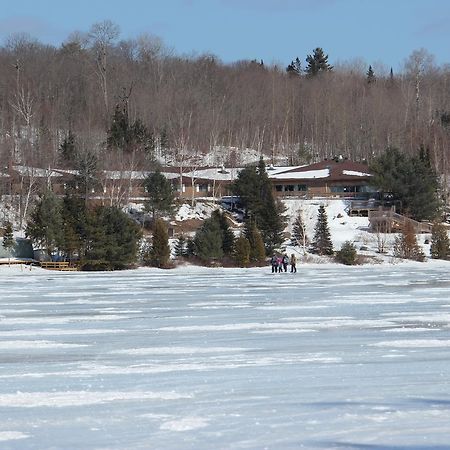 Dunlop Lake Lodge Elliot Lake Екстериор снимка